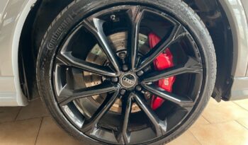 
									Audi RS Q3 SPB quattro S tronic .								