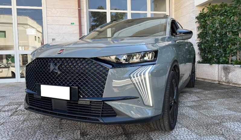 
								DS 7 BlueHDi 130 aut. Performance Line .									