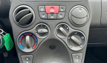 
									Fiat Panda 1.2 Dynamic Natural Power .								