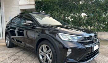
									Volkswagen Taigo 1.0 TSI 110 CV DSG R-Line .								