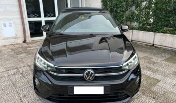 
									Volkswagen Taigo 1.0 TSI 110 CV DSG R-Line .								