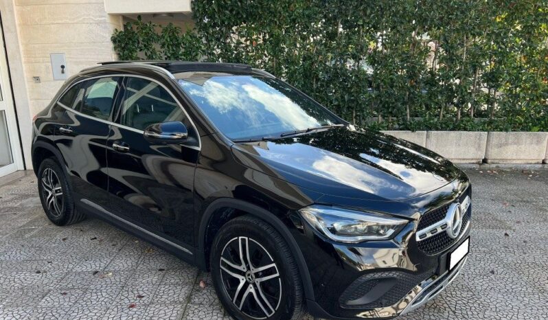 
								Mercedes-Benz GLA 200 d Automatic Sport Plus .									