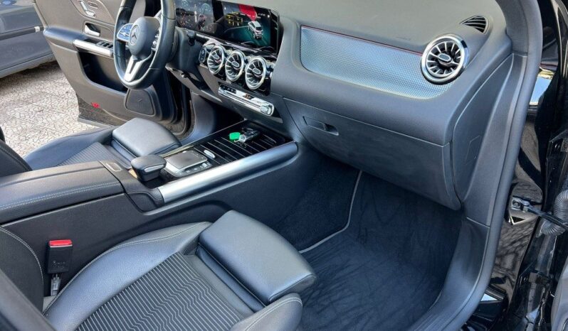 
								Mercedes-Benz GLA 200 d Automatic Sport Plus .									