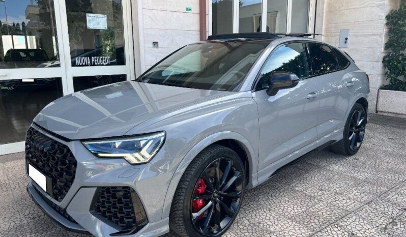 
								Audi RS Q3 Sportback SPB quattro S tronic .									