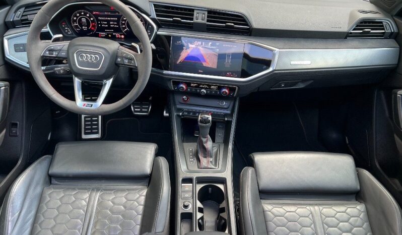 
								Audi RS Q3 Sportback SPB quattro S tronic .									