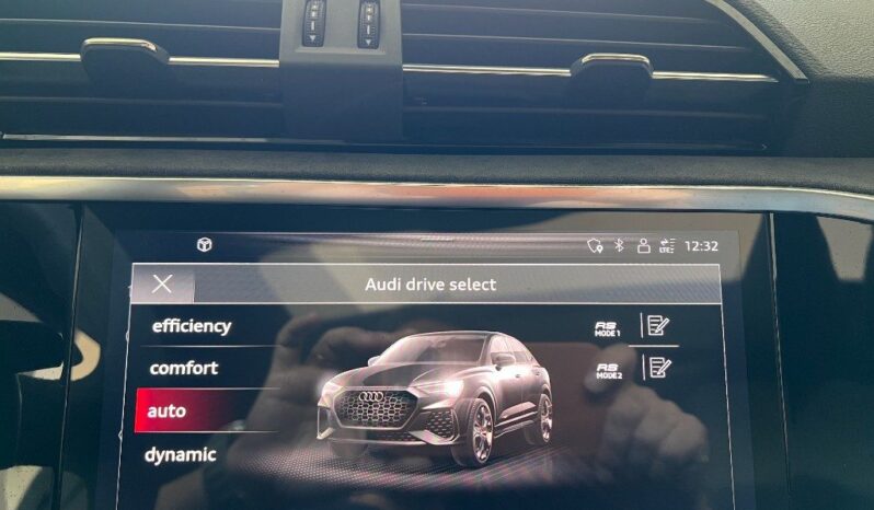 
								Audi RS Q3 Sportback SPB quattro S tronic .									