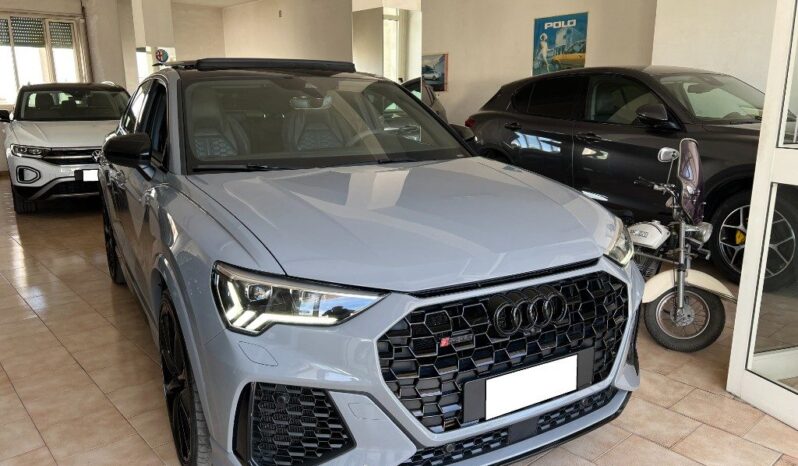
								Audi RS Q3 Sportback SPB quattro S tronic .									