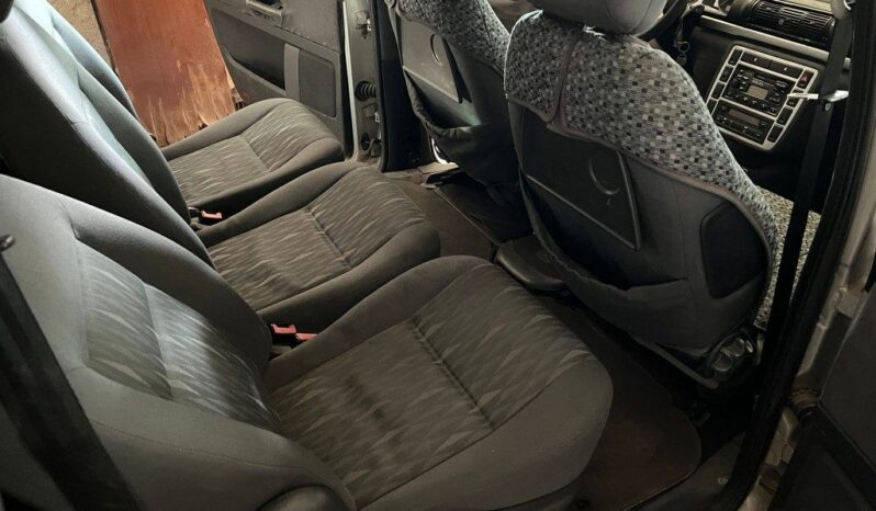 
								Ford Galaxy 1.9 TDI cat .									