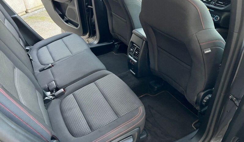 
								Ford Kuga 2.0 EcoBlue 120 CV aut. 2WD ST-Line .									