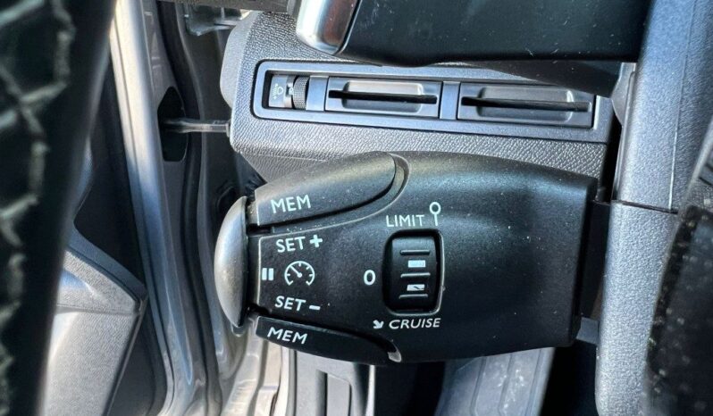 
								Peugeot 3008 BlueHDi 120 S&S EAT6 .									