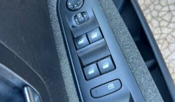 
									Peugeot 3008 BlueHDi 120 S&S EAT6 .								