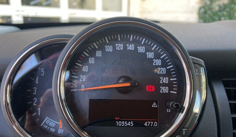 
								Mini 1.5 One D 5 porte .									