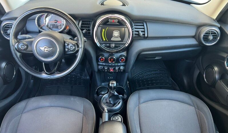 
								Mini 1.5 One D 5 porte .									