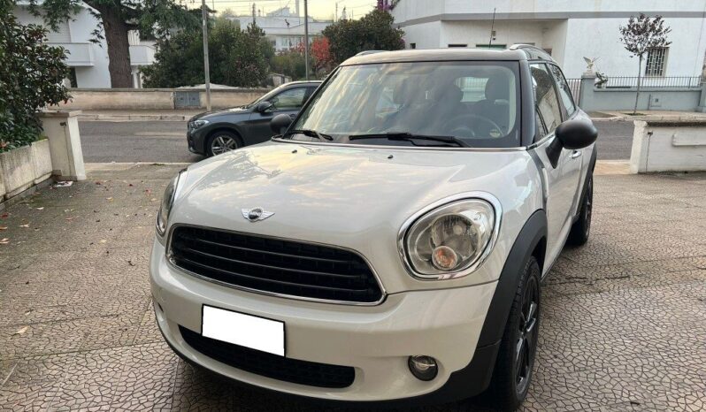 
								MINI Countryman 1.6 D .									