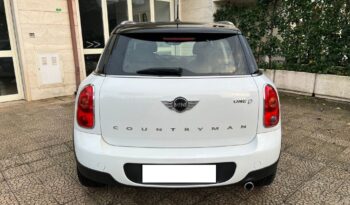 
									MINI Countryman 1.6 D .								