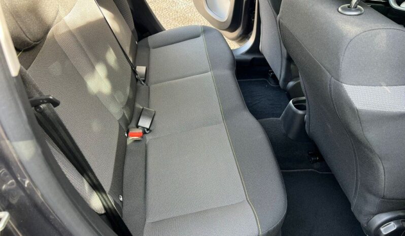 
								Citroen C3 BlueHDi 100 S&S Shine .									