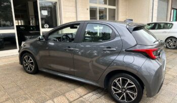 
									Toyota Yaris 1.5 Hybrid 5 porte Trend .								