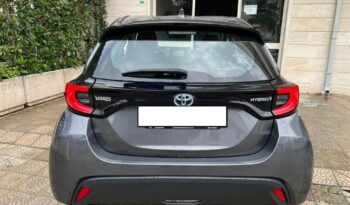
									Toyota Yaris 1.5 Hybrid 5 porte Trend .								