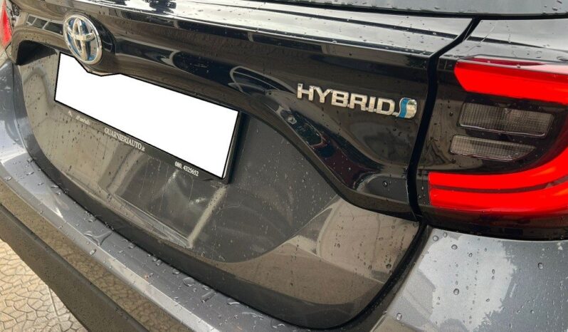 
								Toyota Yaris 1.5 Hybrid 5 porte Trend .									