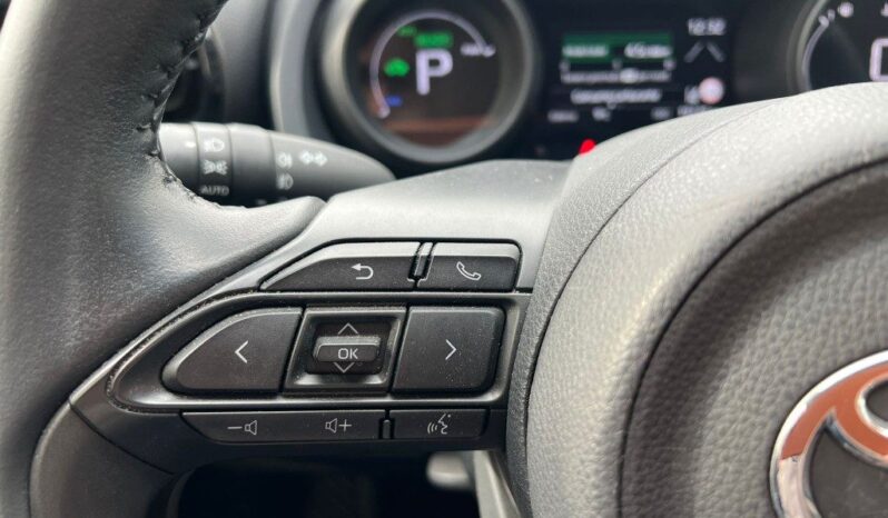 
								Toyota Yaris 1.5 Hybrid 5 porte Trend .									