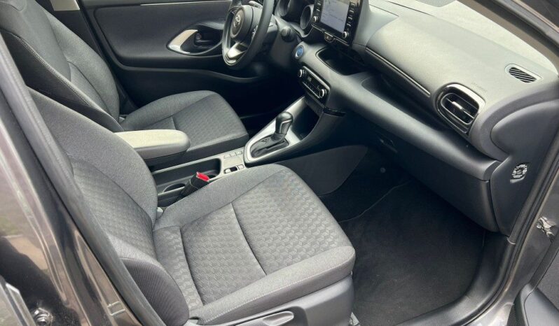 
								Toyota Yaris 1.5 Hybrid 5 porte Trend .									