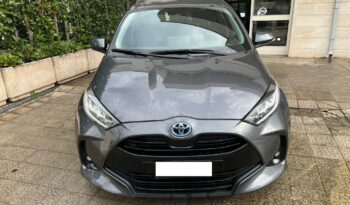 
									Toyota Yaris 1.5 Hybrid 5 porte Trend .								