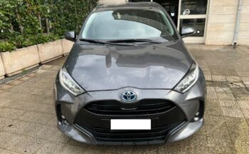 Toyota Yaris 1.5 Hybrid 5 porte Trend