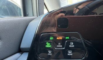 
									Volkswagen Golf 2.0 TDI DSG .								