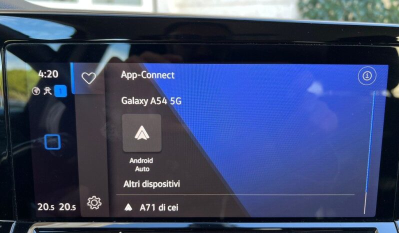 
								Volkswagen Golf 2.0 TDI DSG .									