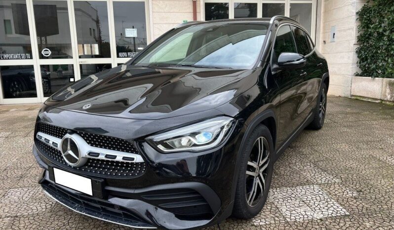 
								Mercedes-Benz GLA 200d Automatic 4Matic Premium .									
