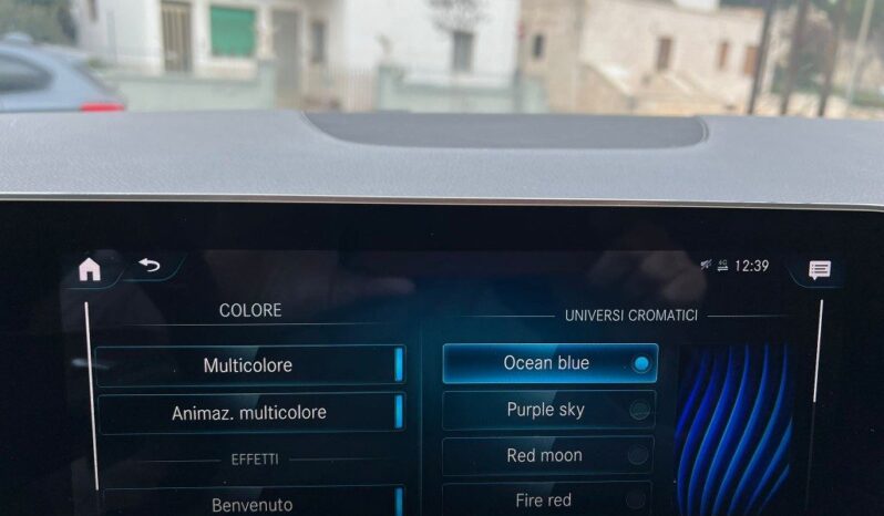 
								Mercedes-Benz GLA 200d Automatic 4Matic Premium .									