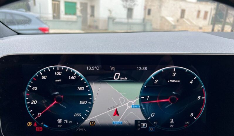 
								Mercedes-Benz GLA 200d Automatic 4Matic Premium .									