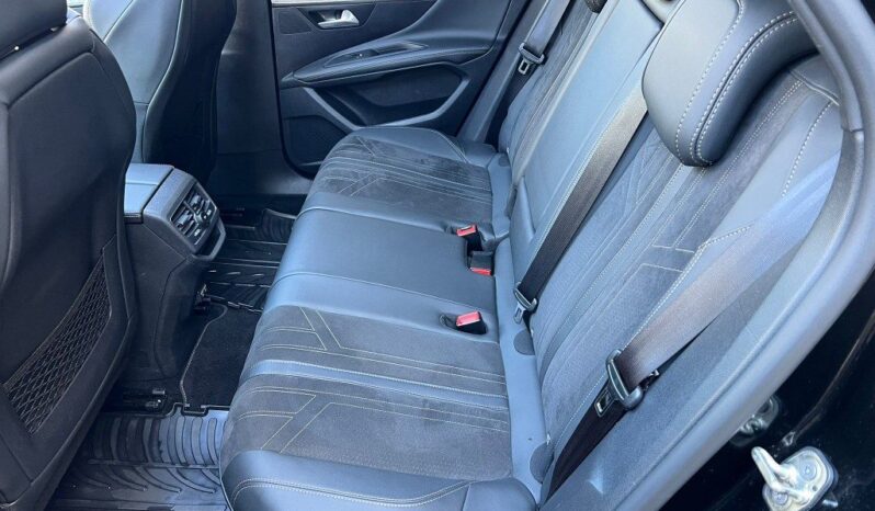 
								Peugeot 3008 BlueHDi 130 S&S EAT8 GT .									