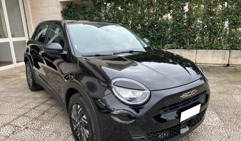 
								Fiat 600 Hybrid 100 CV DCT MHEV .									