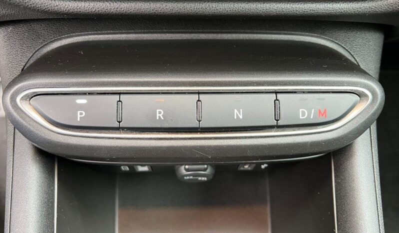 
								Fiat 600 Hybrid 100 CV DCT MHEV .									