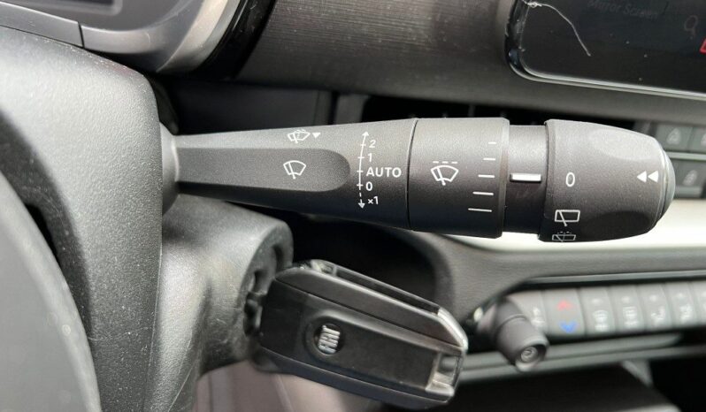 
								Fiat 600 Hybrid 100 CV DCT MHEV .									