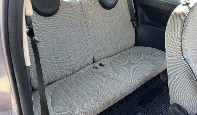 
								Fiat 500 1.2 Lounge .									