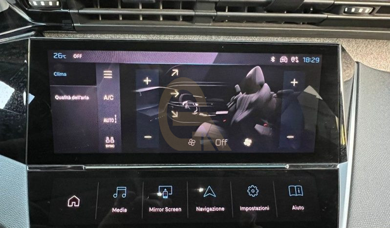 
 Peugeot 308 BlueHDi 130 S&S EAT8 Allure .									