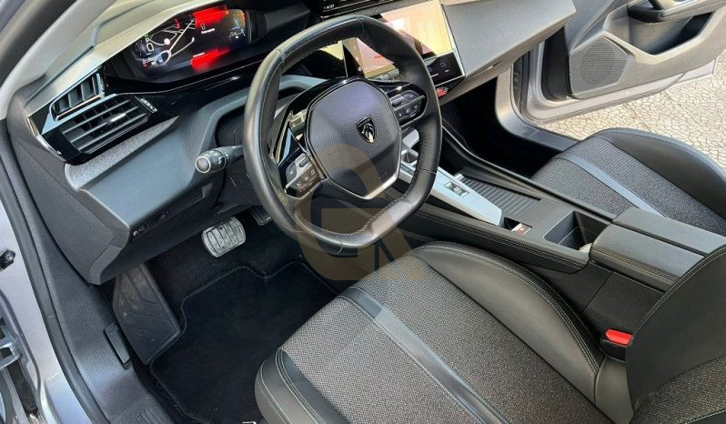 
 Peugeot 308 BlueHDi 130 S&S EAT8 Allure .									