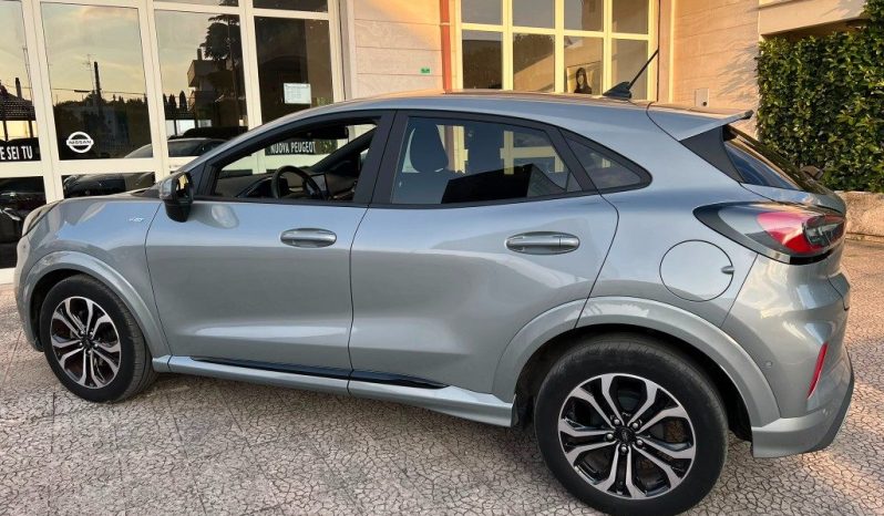 
 Ford Puma 1.0 Hybrid 125 CV aut. ST-Line .									