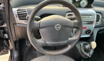 Lancia Ypsilon 1.2 .