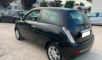 Lancia Ypsilon 1.2 .