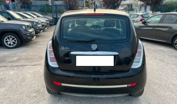 Lancia Ypsilon 1.2 .