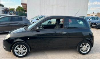 Lancia Ypsilon 1.2 .