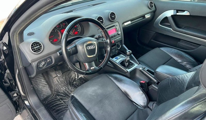 
 Audi A3 2.0 TDI 170 CV S-line TETTO .									