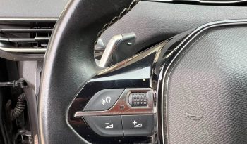 Peugeot 3008 BlueHDi 130 S&S EAT8 Allure .