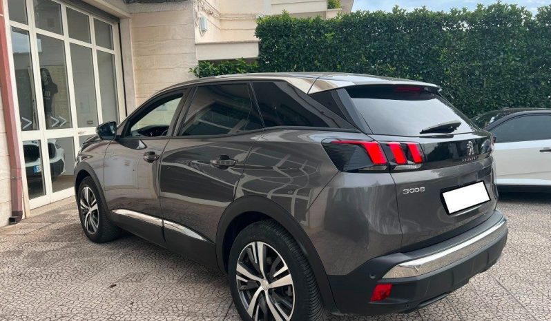 
 Peugeot 3008 BlueHDi 130 S&S EAT8 Allure .									