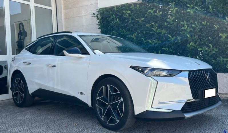 
 DS4 BlueHDi 130 aut. Cross Trocadero .									