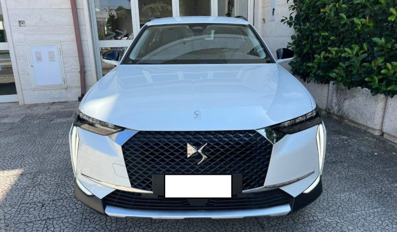
 DS4 BlueHDi 130 aut. Cross Trocadero .									