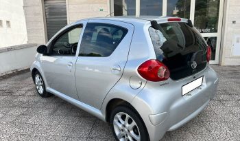 Toyota Aygo 1.0 12V 5 porte AUTO .